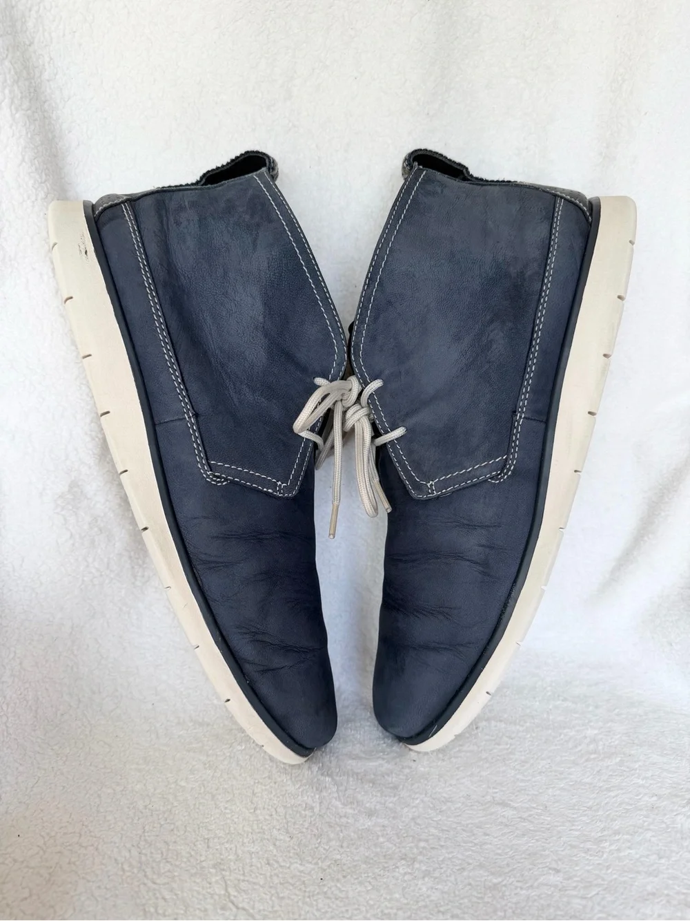 UGG good please